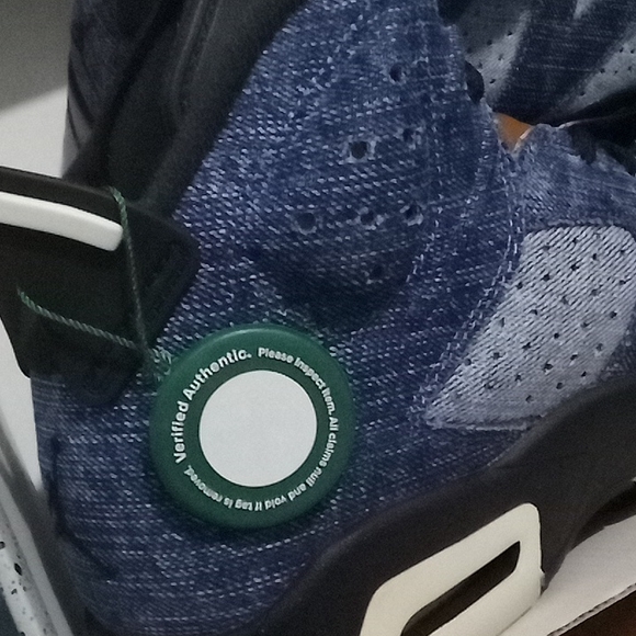 Air Jordan size 8 Retros - Picture 8 of 8